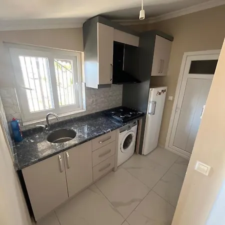 Happy Bouloute Apartment Antalya